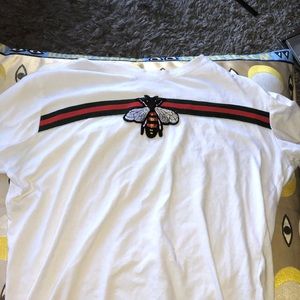 Gucci bee tee